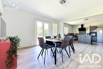  maison courtisols 51460