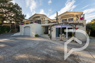  maison creissan 34370