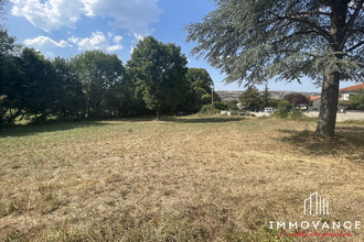  maison creissels 12100