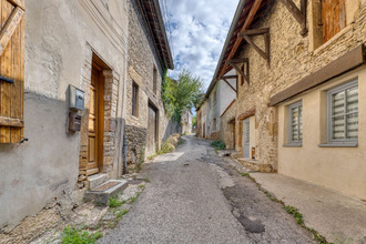  maison cremieu 38460