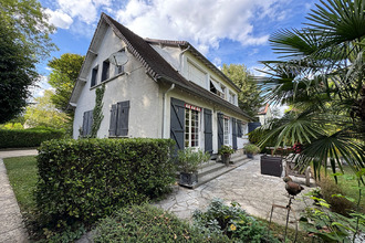  maison crespieres 78121