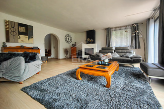  maison crespieres 78121
