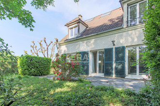  maison crespieres 78121
