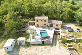  maison crestet 84110
