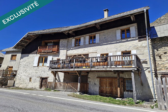  maison crevoux 05200