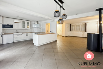  maison croissy-beaubg 77183