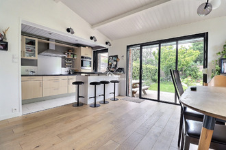  maison croix 59170