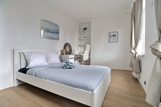  maison croix 59170