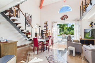  maison croix-chapeau 17220