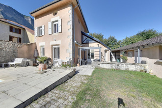  maison crolles 38920