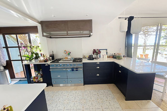  maison cucuron 84160