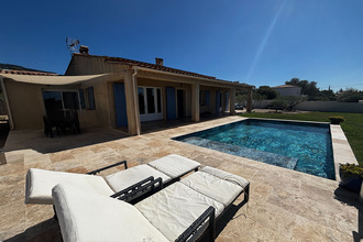  maison cucuron 84160