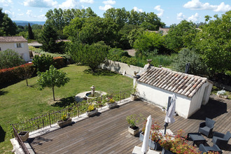  maison cucuron 84160