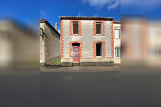  maison cugand 85610