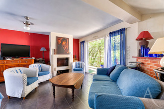  maison cugand 85610