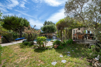  maison cuges-les-pins 13780