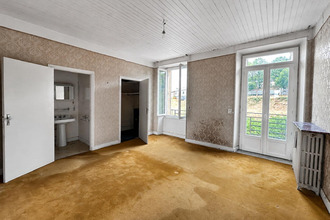  maison curieres 12210