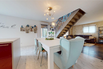  maison dambelin 25150