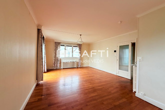  maison desertines 03630