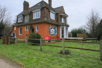  maison desvres 62240