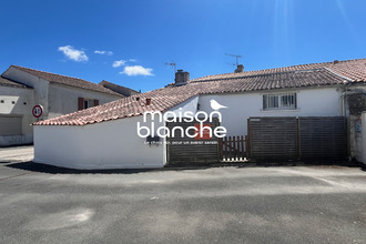  maison devise 17700