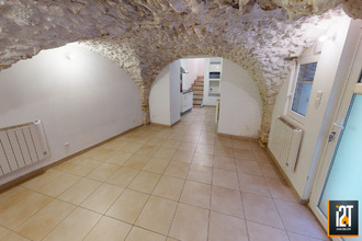  maison dions 30190