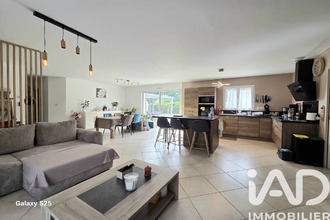  maison dissay 86130