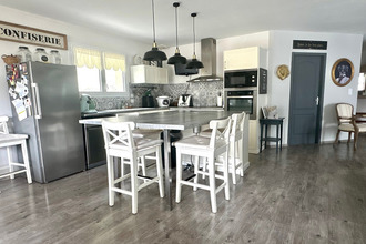  maison distre 49400
