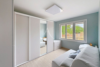  maison distre 49400