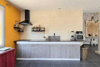  maison distre 49400