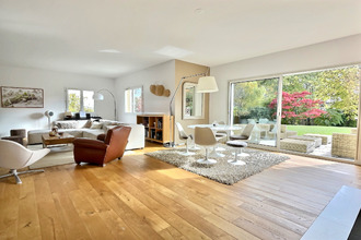  maison divonne-les-bains 01220