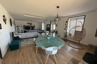  maison donchery 08350