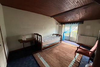  maison donchery 08350