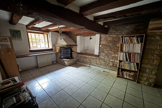  maison donchery 08350