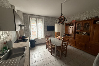  maison donchery 08350
