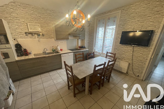  maison donchery 08350