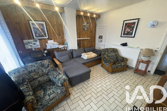  maison donchery 08350