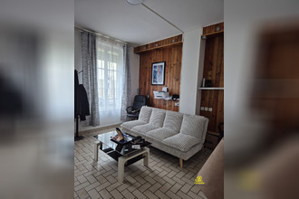  maison donchery 08350