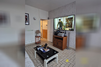  maison donchery 08350