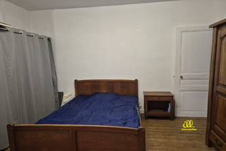  maison donchery 08350