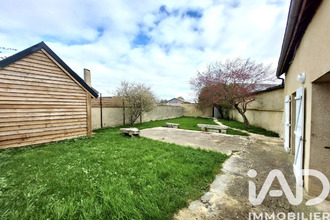  maison doucelles 72170