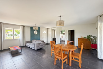  maison eaunes 31600