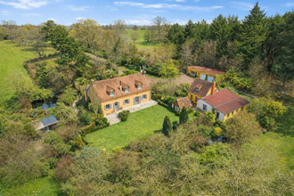  maison ecommoy 72220