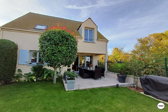  maison ecquevilly 78920