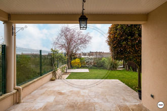  maison ecquevilly 78920