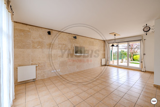  maison ecquevilly 78920