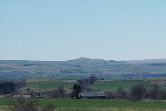  maison egliseneuve-d-entraigues 63850