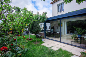  maison eguilles 13510