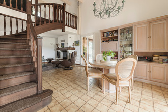  maison eguilles 13510