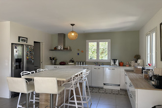  maison eguilles 13510